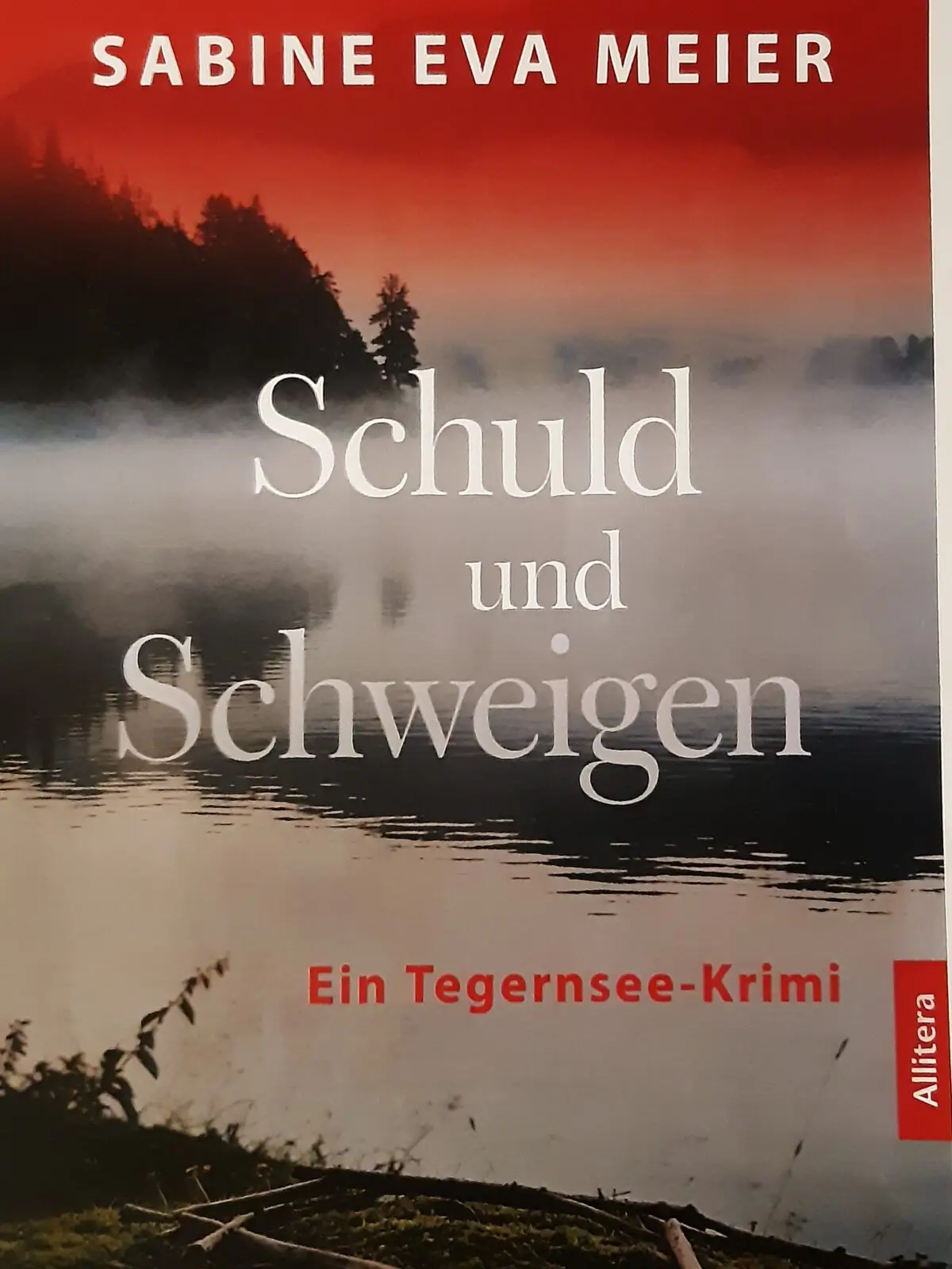 Schuld und Schweigen
